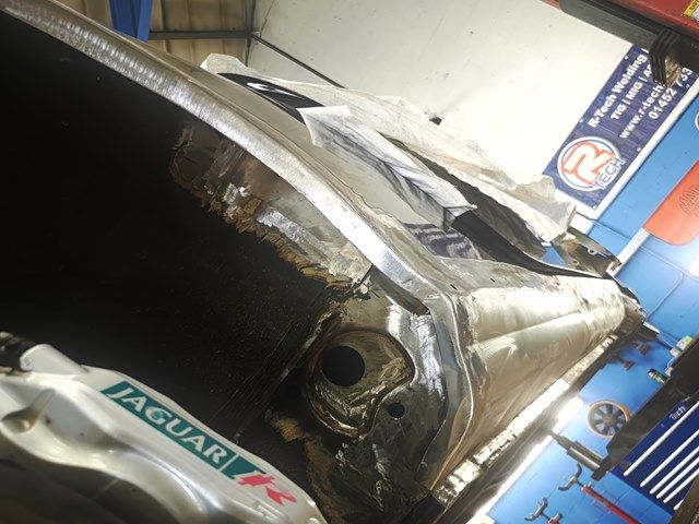 images/vehicle-restoration/slider/vehicle-restoration-8-kireth-ai.jpeg